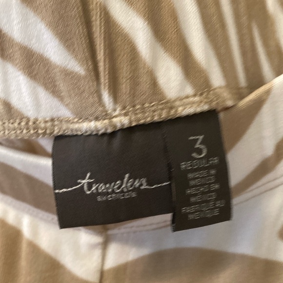 Chico's Tan Long Sleeve Top and pants travelers - Picture 5 of 5